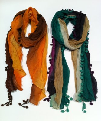 Pom Pom Scarf