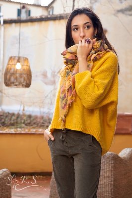 Large Floral Print Scarf